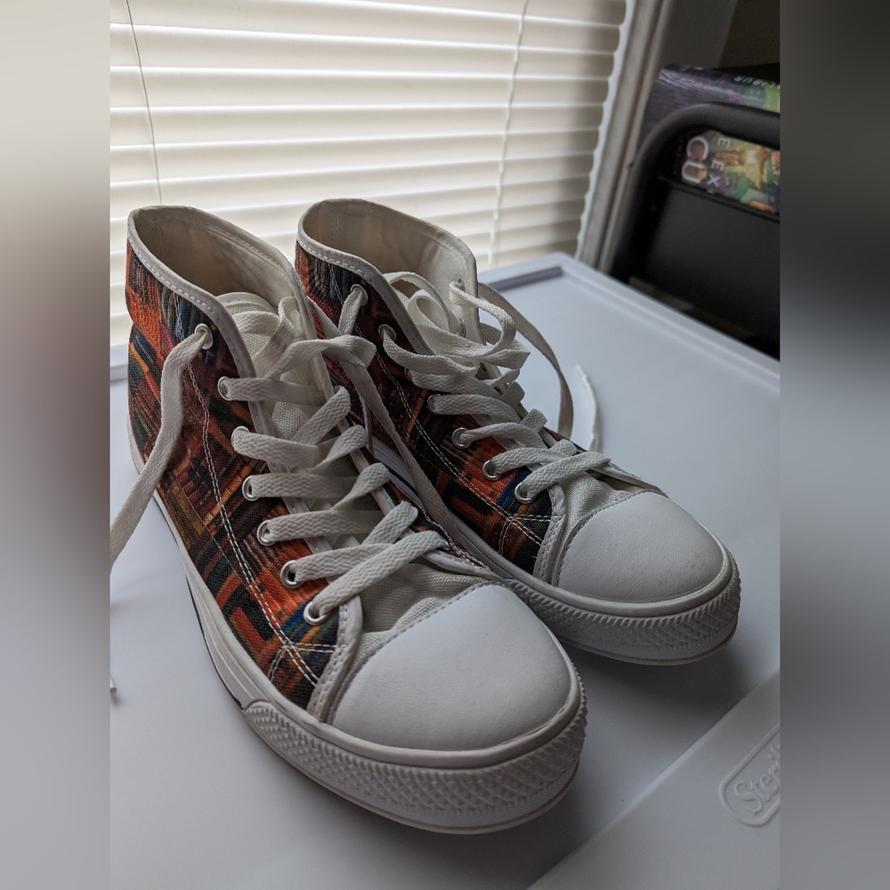 Groove Bags Book High-tops